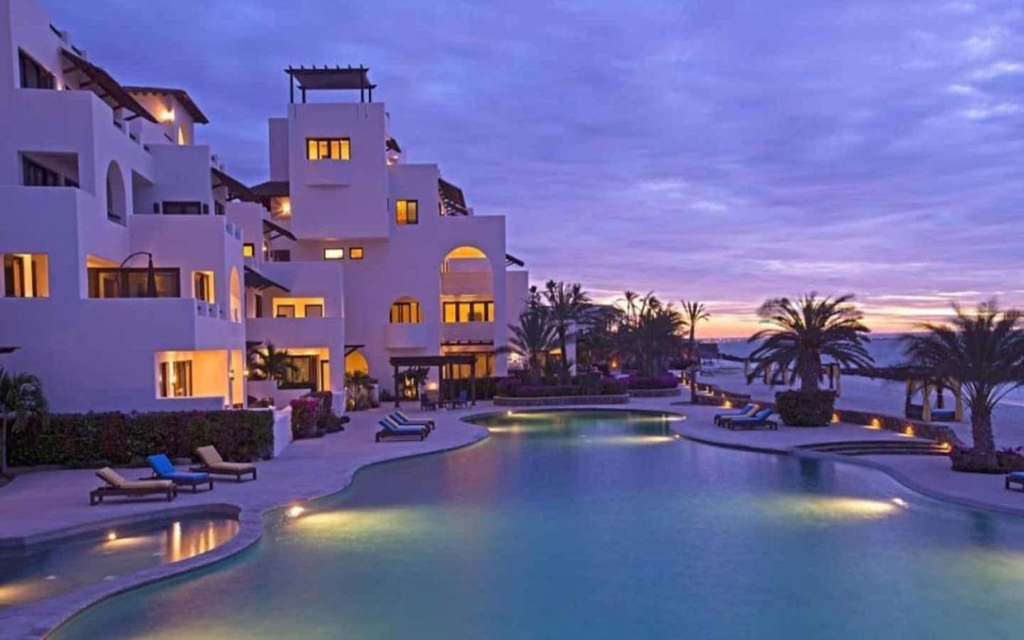 Playa de La Paz - luxury 2 bedroom condo ocean front Exterior foto