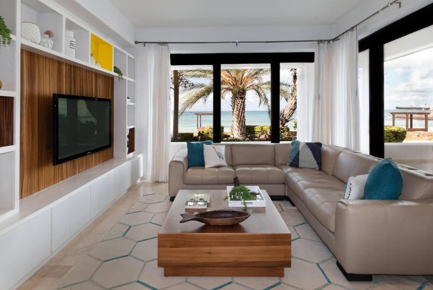 Playa de La Paz - luxury 2 bedroom condo ocean front Exterior foto