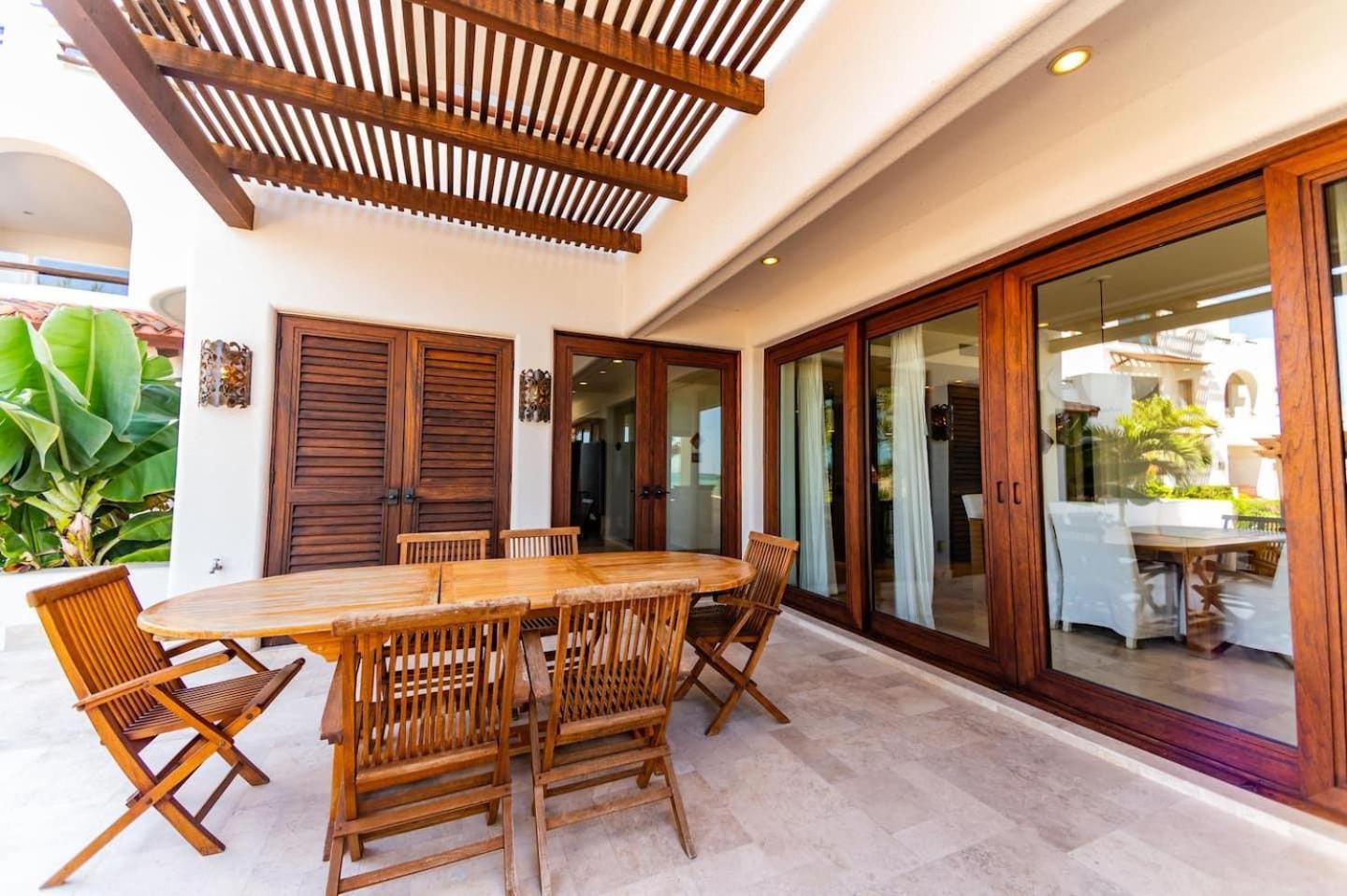 Playa de La Paz - luxury 2 bedroom condo ocean front Exterior foto