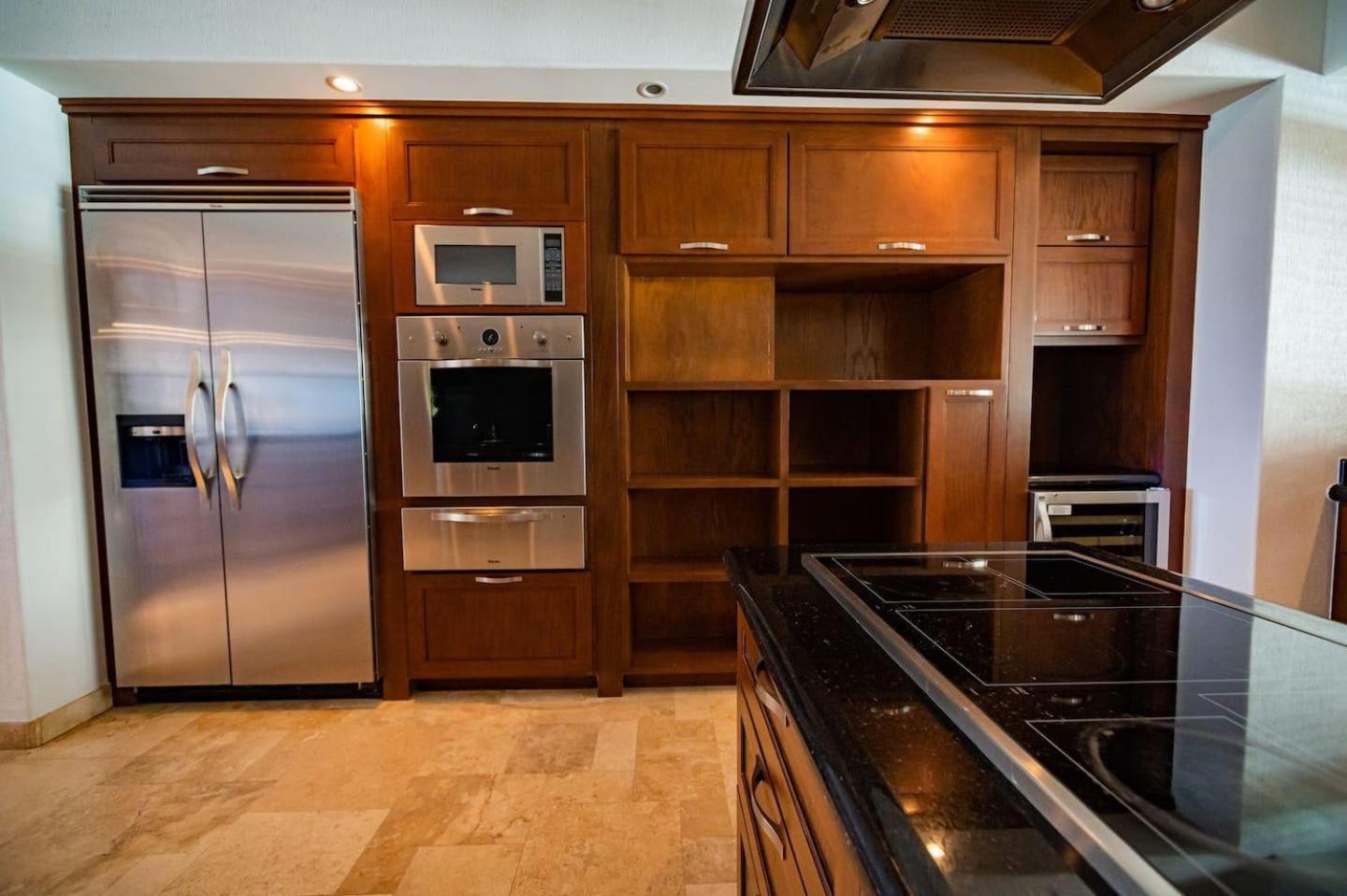 Playa de La Paz - luxury 2 bedroom condo ocean front Exterior foto
